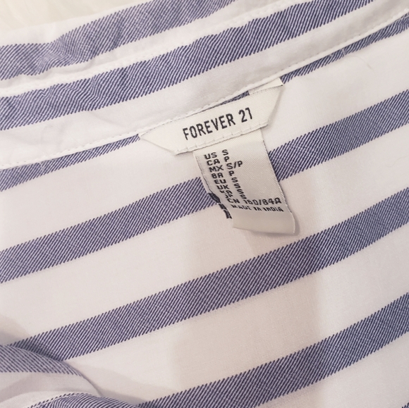 ❤2 for $18❤💛Forever 21 button up shirt💛 - Picture 4 of 4
